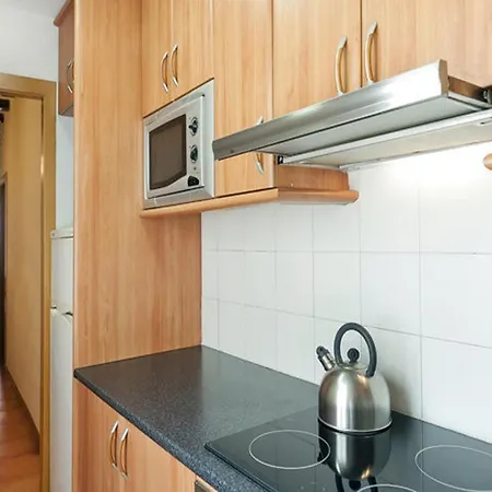 Luminoso 1 Cerca De Ramblas, Hasta 4 Pers, Cocina Equipada. - Es-341-6 Apartament *